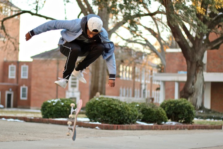 How to Skateboard Safely
