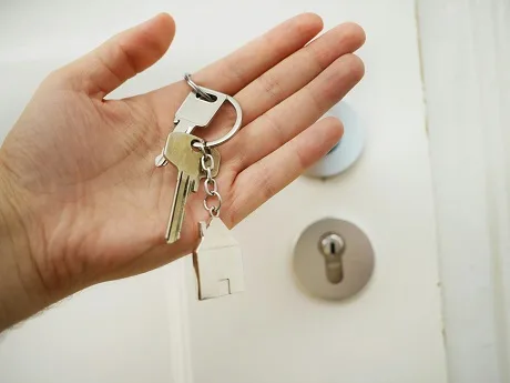 Smart Locks vs Traditional Locks